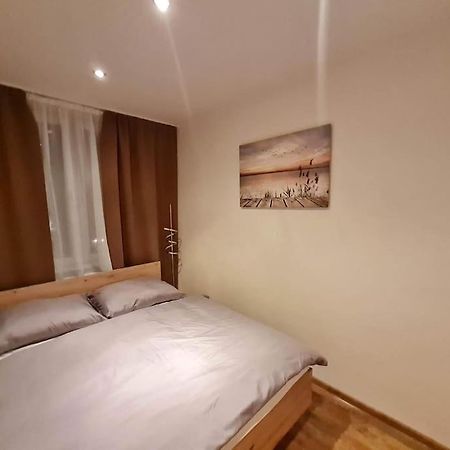 Apartament Apartman Centrum Mi Michalovce Zewnętrze zdjęcie