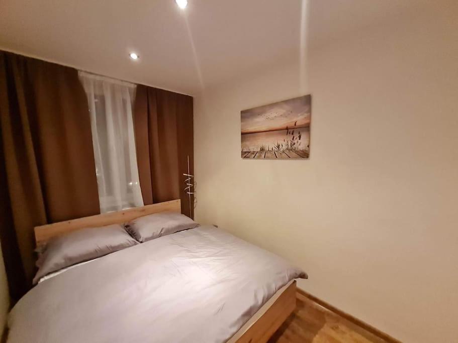 Apartament Apartman Centrum Mi Michalovce Zewnętrze zdjęcie